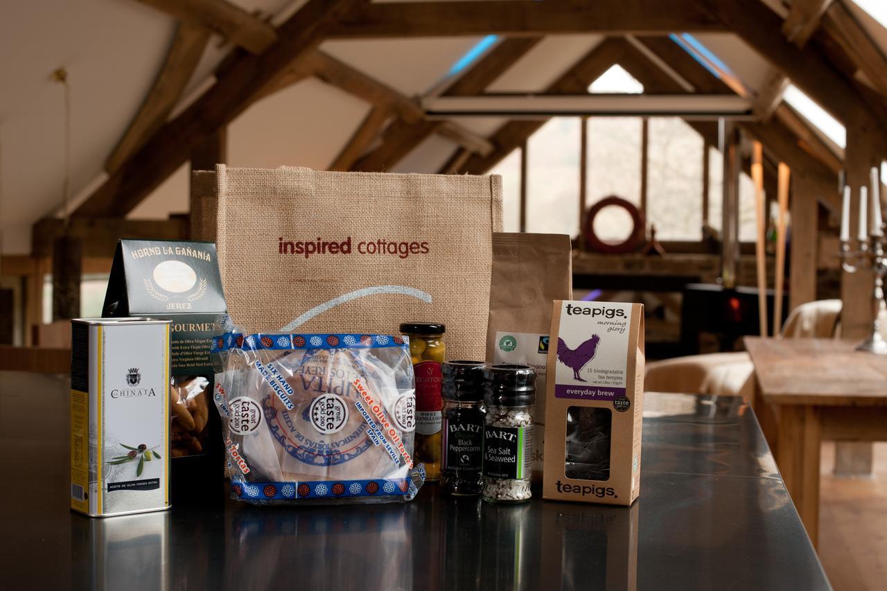 Red Kite Barn - Charming Boutique Barn Conversion Newbridge on Wye Bagian luar foto